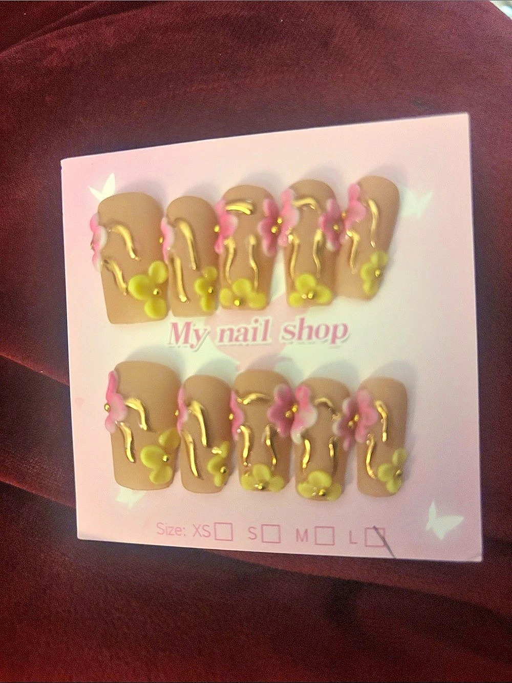 Floral Pink & Gold Press-On Nails
